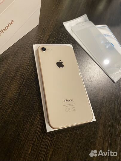 iPhone 8, 64 ГБ