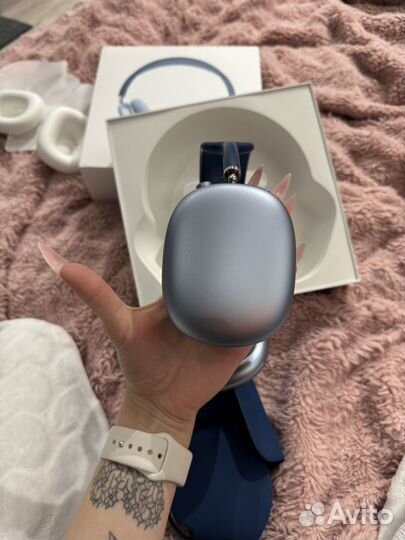 Apple airpods max blue