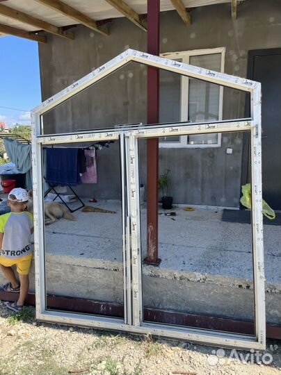 Окна и балконные двери б/у