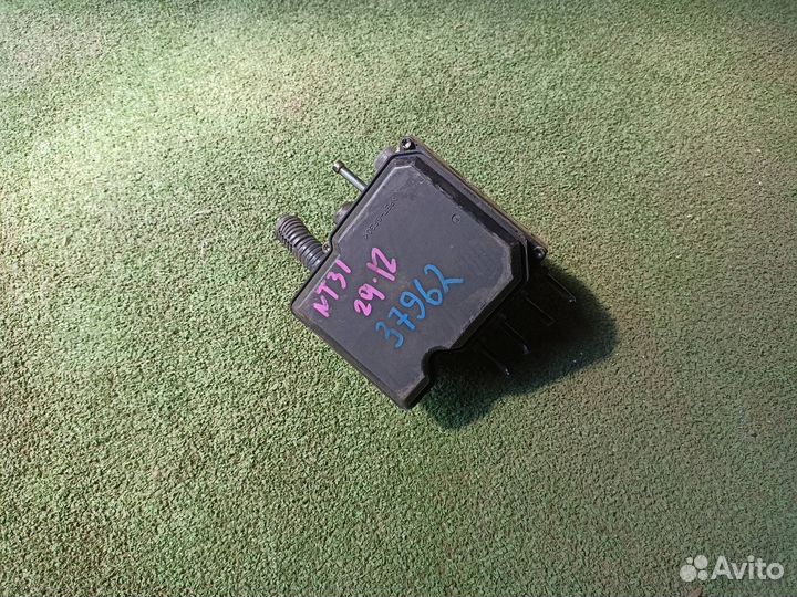 Блок ABS Nissan X-Trail T31