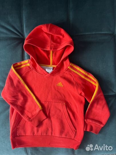 Толстовка adidas на мальчика