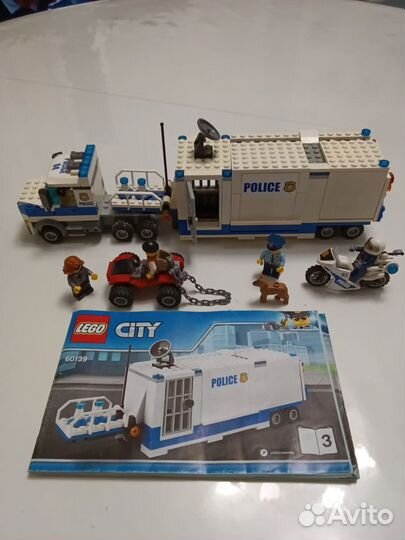 Lego City Мобильный командный центр