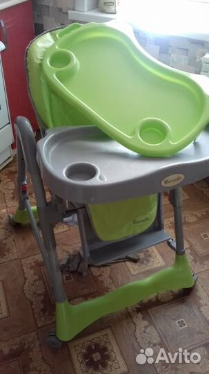 Стульчик для кормления