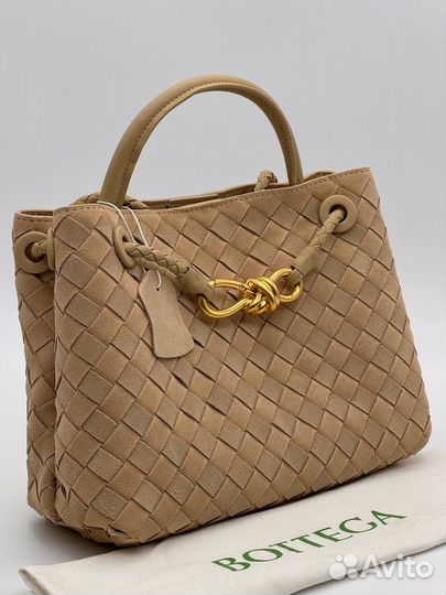 Сумка из замши Bottega Veneta Andiamo