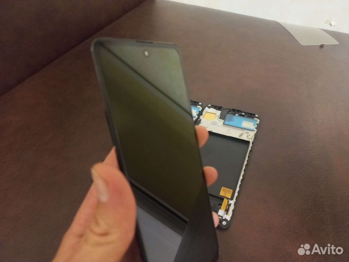 Дисплей на samsung A51 (oled Full size) в рамке