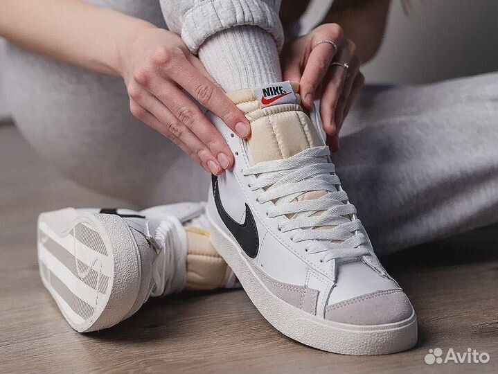 Nike Blazer Mid 77 Vintage White Black