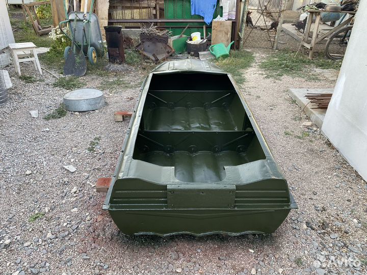 Продам лодку