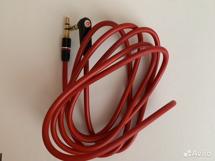 Аудио-кабель Beats с функцией ControlTalk