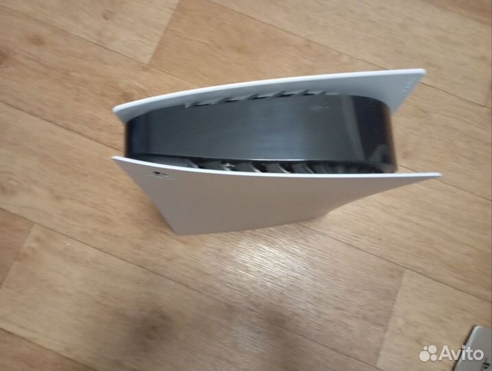 Продам PlayStation 5