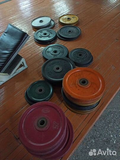 Тренажёры, гантели