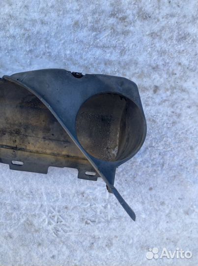 Накладка на порог правая сторона Mercedes W201(190