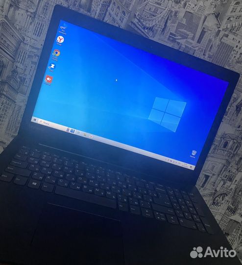 Ноутбук lenovo