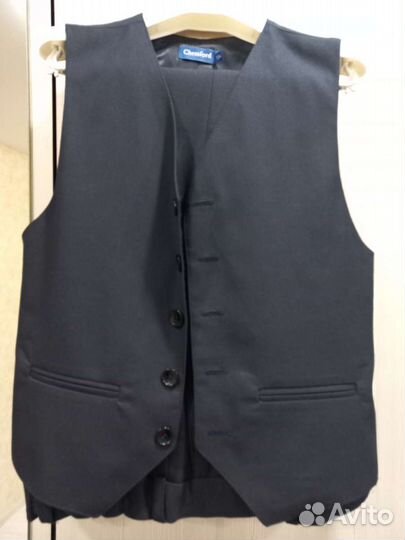 Костюм тройка для мальчика 134