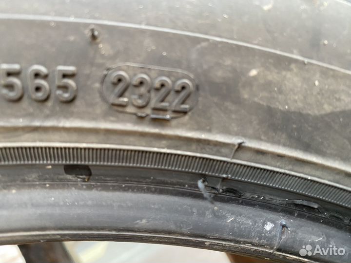 Pirelli Ice Zero 215/60 R17