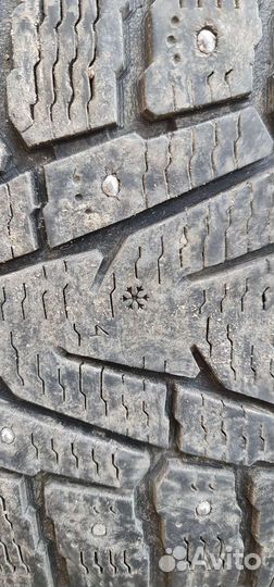 Nokian Tyres Hakkapeliitta 7 285/60 R18