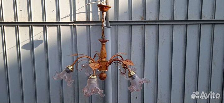 Люстра пятирожковая