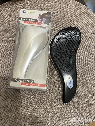 Расческа массажная новая