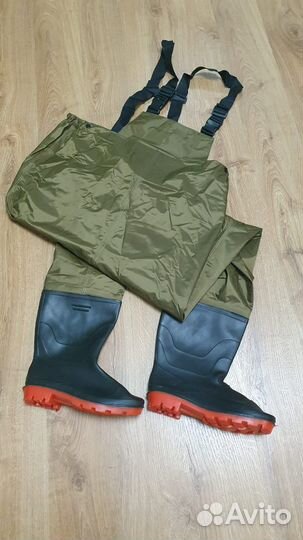 Вейдерсы, забродный полукомбинезон с сапогами