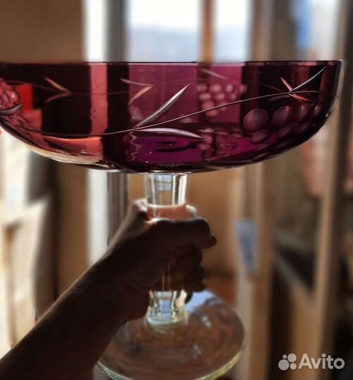 Ваза для фруктов,марганцевое стекло,50-е.гг