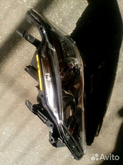Фара левая Тойота Камри 11-14 г. в