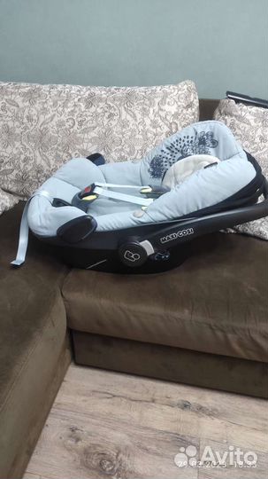 Детское автокресло от 0 maxi cosi