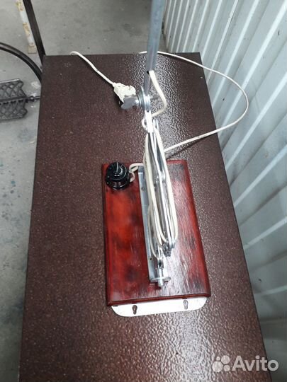 Электрическая лампа