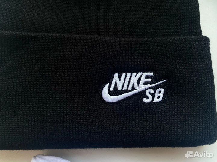 Зимний комплект 3в1 Шапка и перчатки Nike