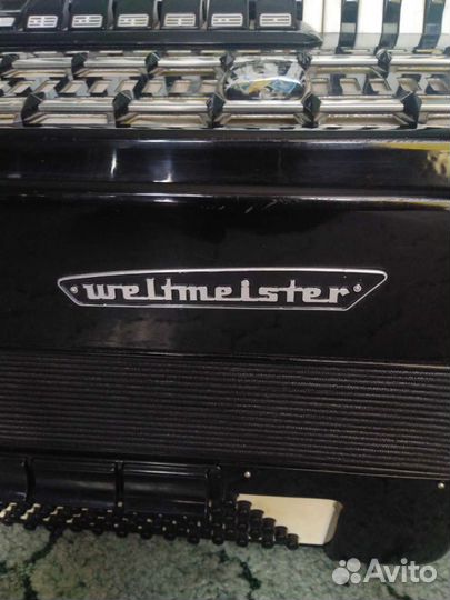 Аккордеон Weltmeister Serino