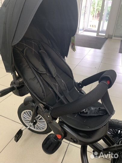 Трехколесный велосипед Luxmom