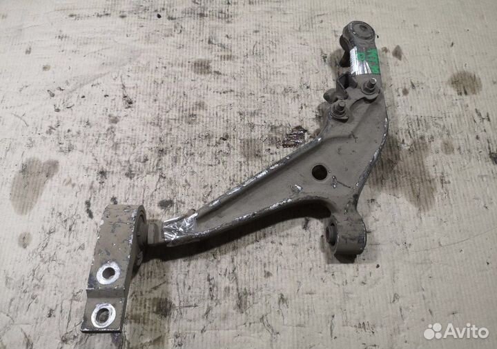 Рычаг правый nissan x-trail nt30