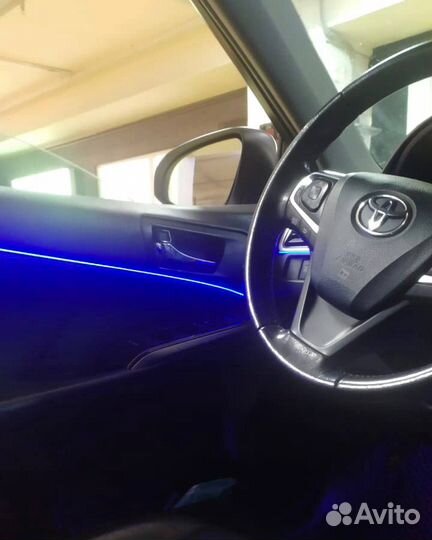 Амбиентная подсветка салона на Toyota Camry