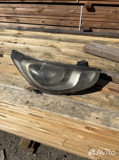 Hyundai solaris фара