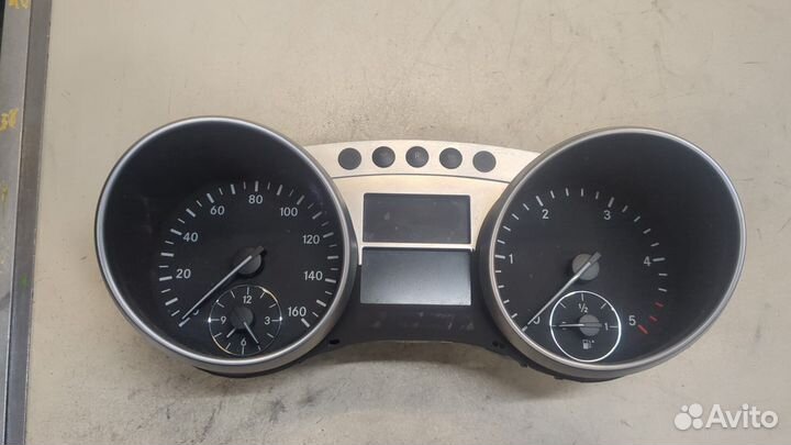 Щиток приборов Mercedes R W251 2005, 2009