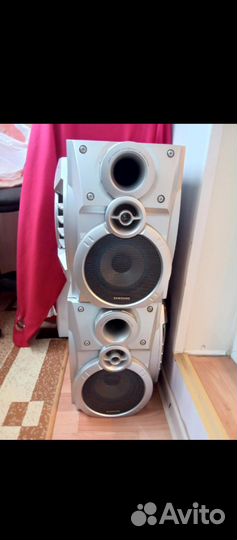 Акустические колонки большие