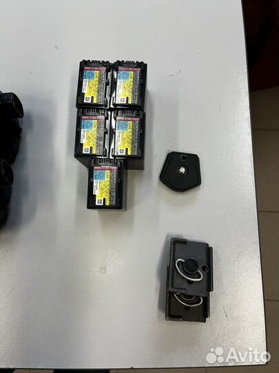 2 Видеокамеры sony handycam Hdr-XR550