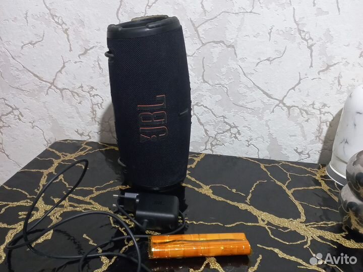 Колонка jbl xtreme 3 продам
