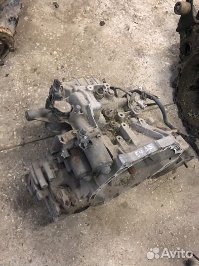 Робот Toyota Corolla E150 1.6