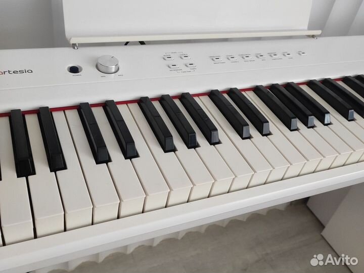 Электронное пианино Artesia PA-88W