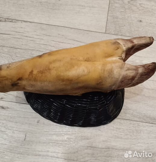 Сушёная говяжья нога с копытом