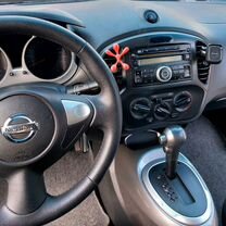 Nissan Juke 1.6 CVT, 2013, битый, 147 000 км, с пробегом, цена 1 200 000 руб.