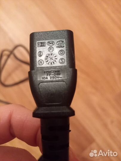 Кабель Британский 3-контактный и разъем ieс 320