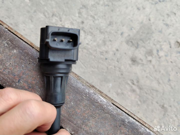 Катушка зажигания Nissan qashqai j10 2.0