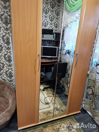 Спальный гарнитур бу