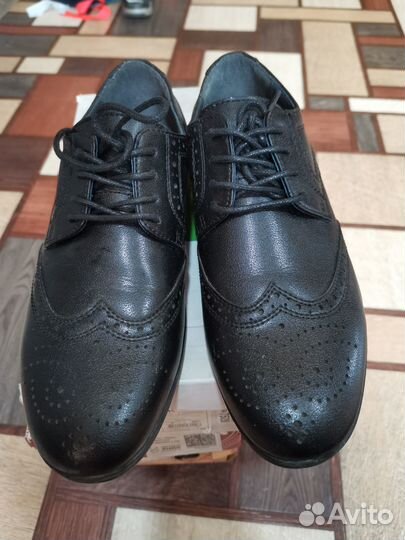 Туфли мальчику 35р