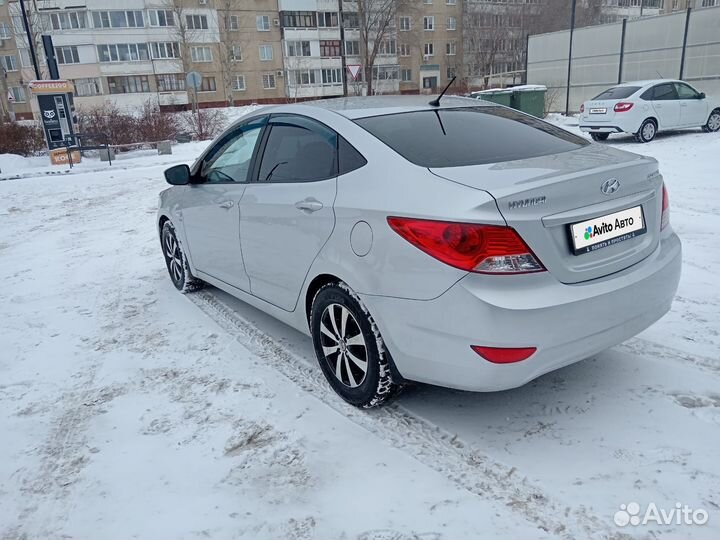 Hyundai Solaris 1.6 AT, 2013, 167 300 км