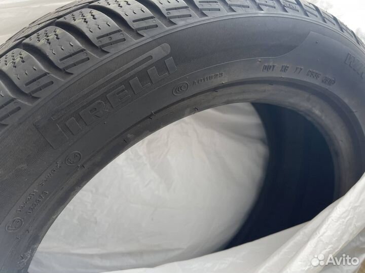 Pirelli Winter Sottozero 3 245/50 R18