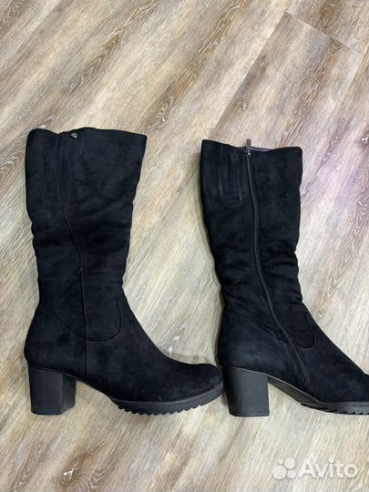 Зимние замшевые сапоги