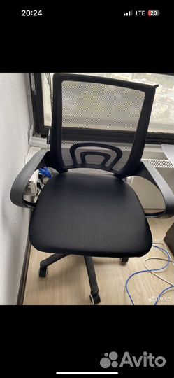 Офисное компьютерное кресло