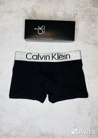 Мужские трусы Calvin Klein в коробке