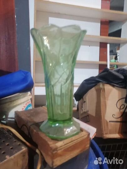 Ваза цветное стекло завод Неман 50 - 60 годы